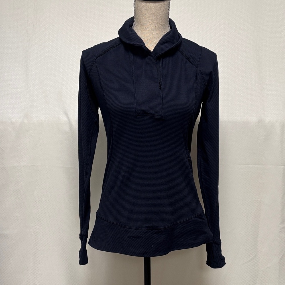 Lululemon Think Fast Pullover - Picture 2 of 5